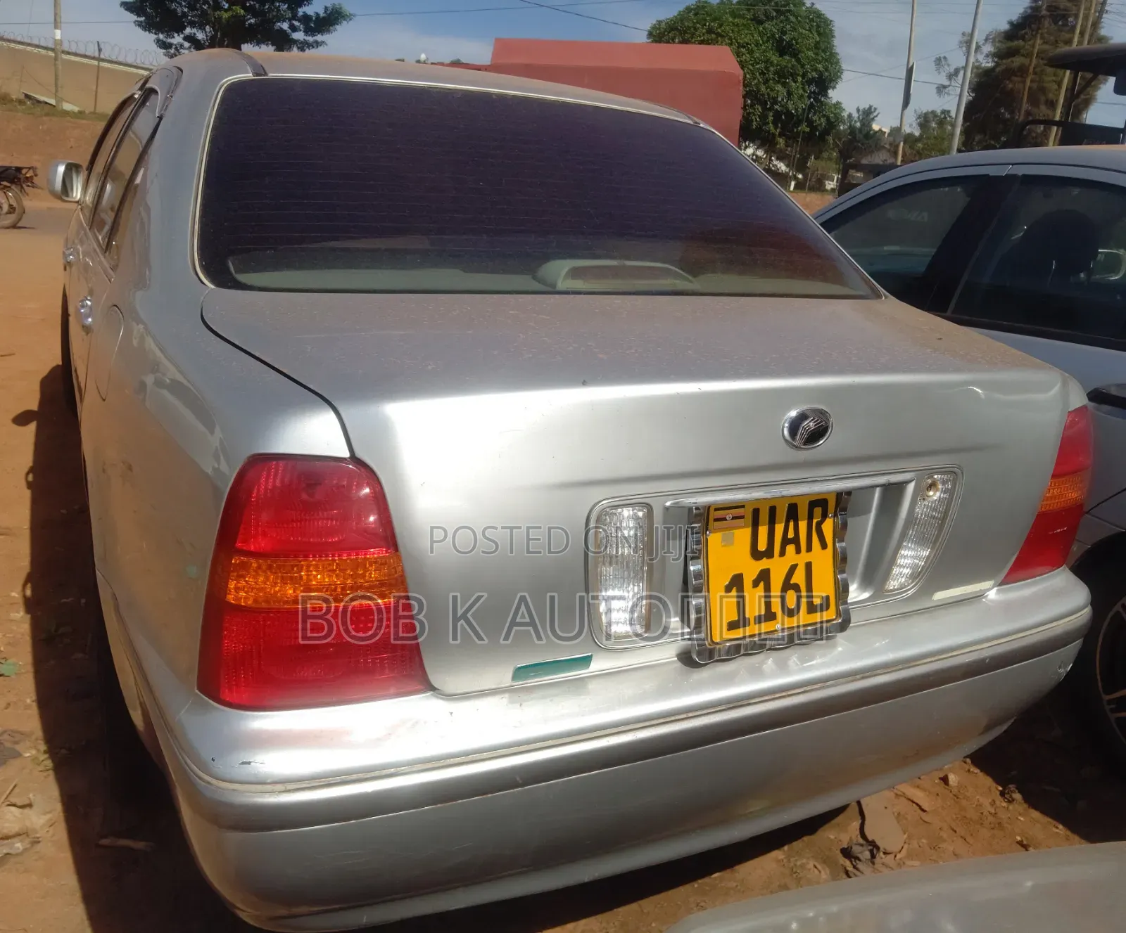 Toyota Progress 1999 Silver