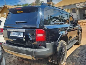 Toyota Land Cruiser Prado 2024 Black