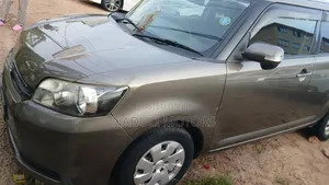Toyota Corolla Rumion 2011