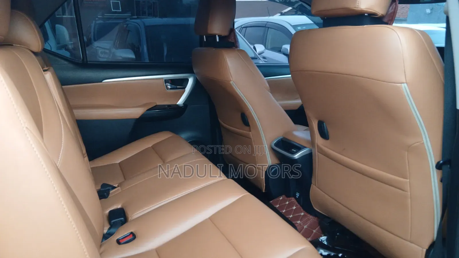 Toyota Fortuner 2018 Silver