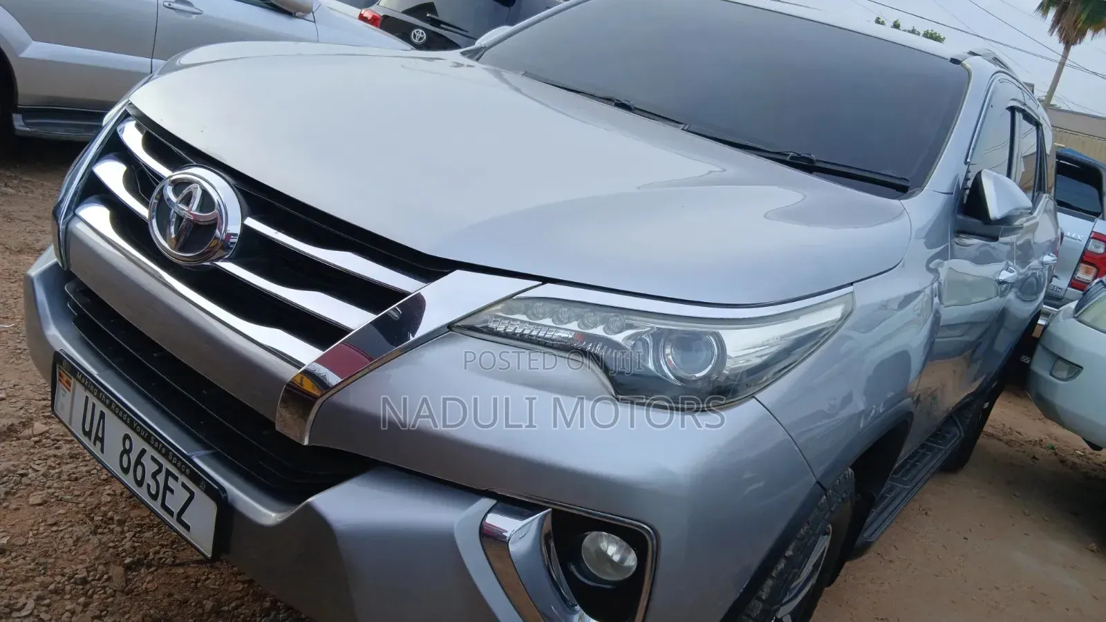Toyota Fortuner 2018 Silver