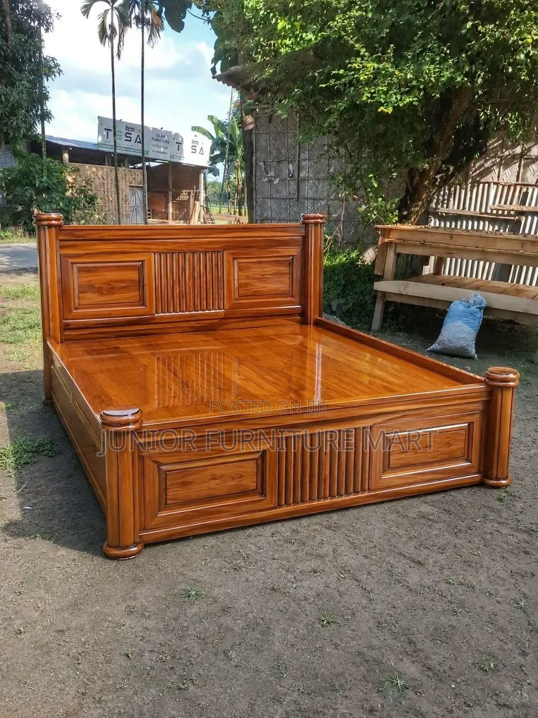 Mahogany Bed