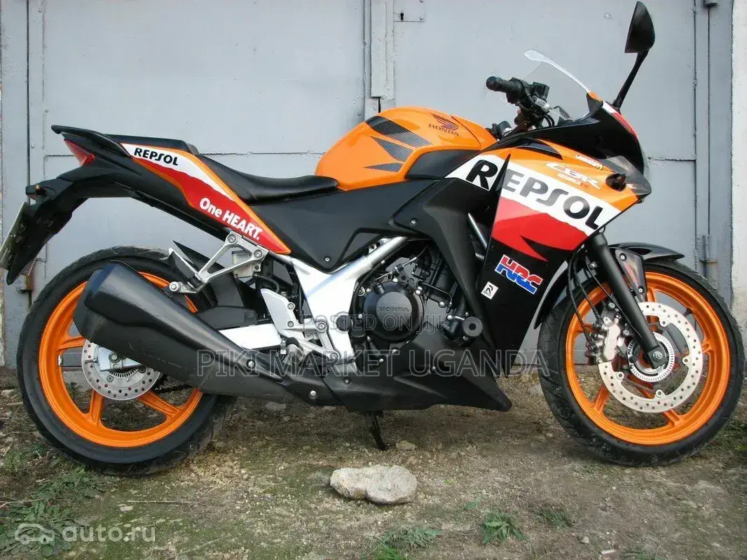 Honda CBR 2025 Red