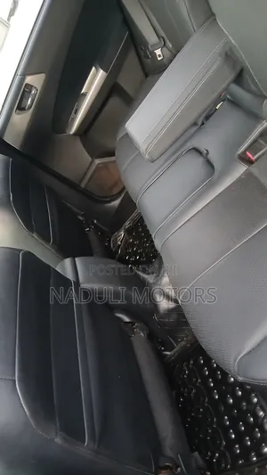 Subaru Forester 2010 Gold