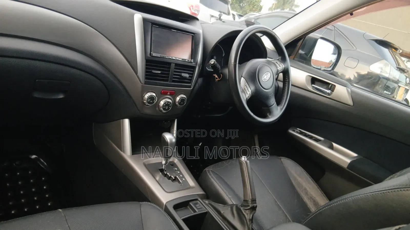 Subaru Forester 2010 Gold