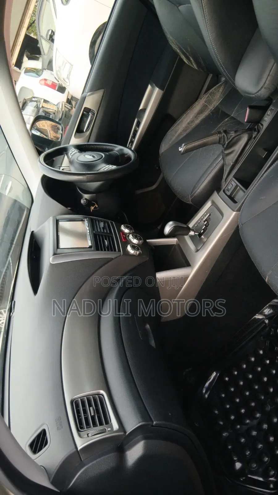 Subaru Forester 2010 Gold