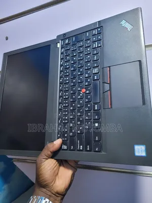 Laptop Lenovo ThinkPad X260 4GB Intel Core i3 HDD+SSD 320GB