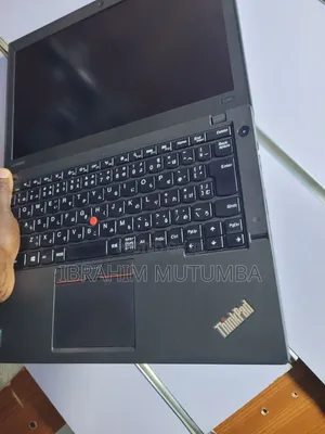 Laptop Lenovo ThinkPad X260 4GB Intel Core i3 HDD+SSD 320GB