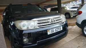 Toyota Fortuner 2007 Black