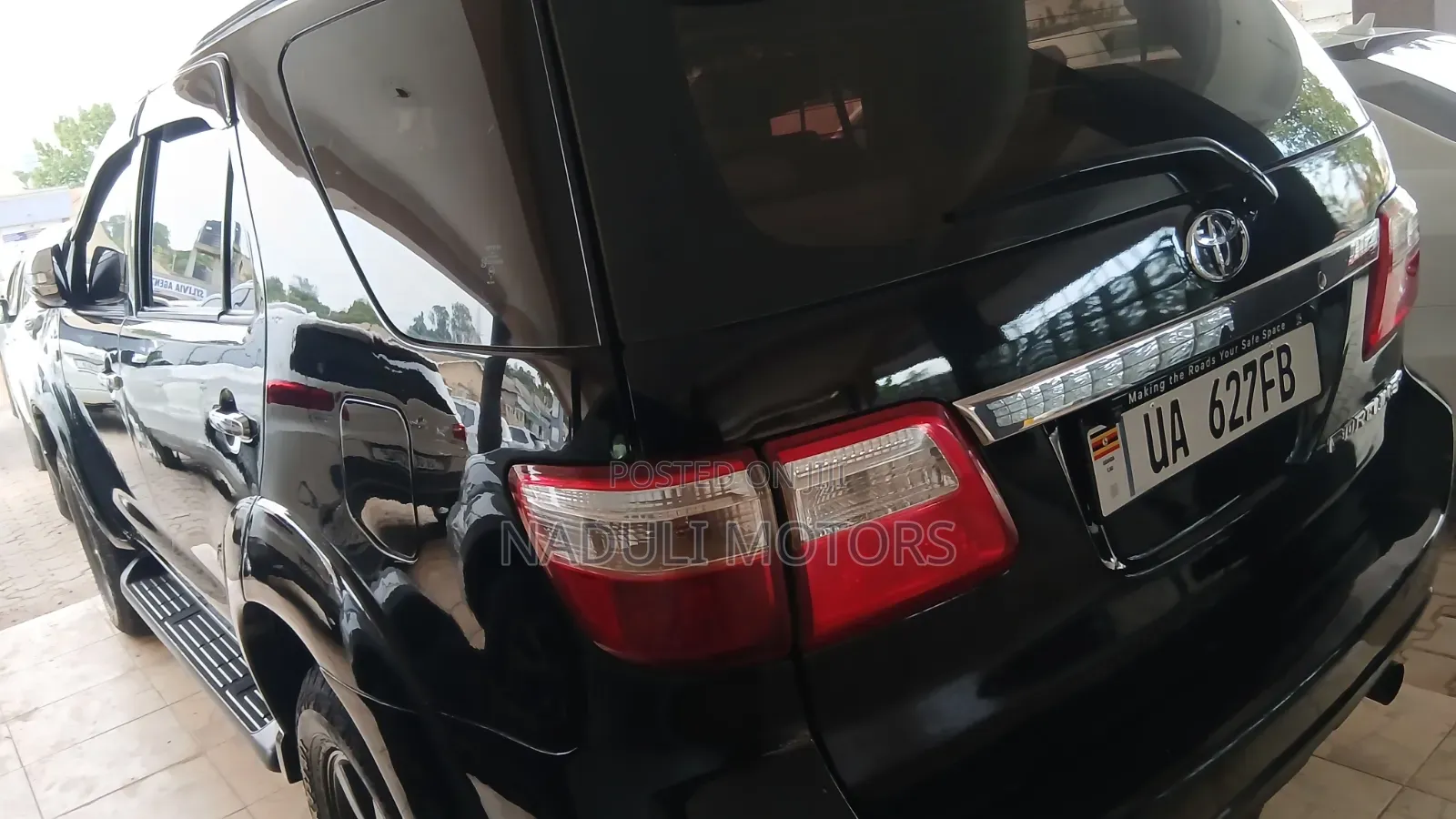 Toyota Fortuner 2007 Black