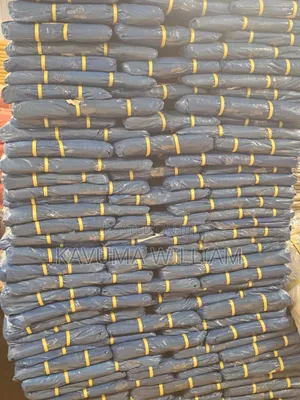 Lynox Tarpaulin for Rain and Sunshine Proof