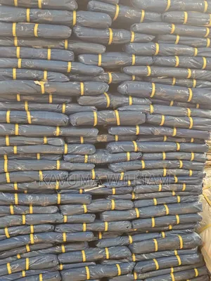 Lynox Tarpaulin for Rain and Sunshine Proof