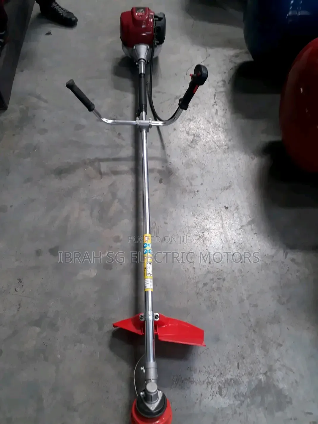 Grass Cutter/Slashing McHine
