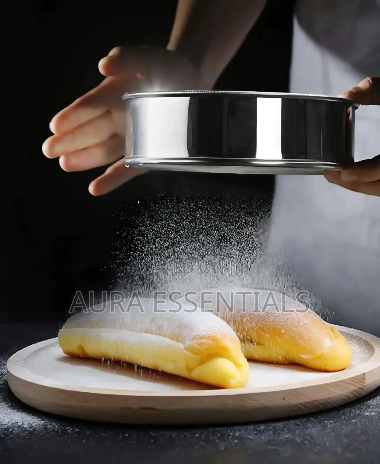 Stainless Steel Round Flour Sieve and Sifter With a Fine Mesh Screen