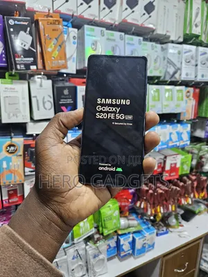 Samsung Galaxy S20 FE 128 GB Blue