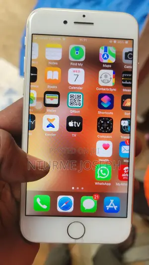 Apple iPhone 8 64 GB White