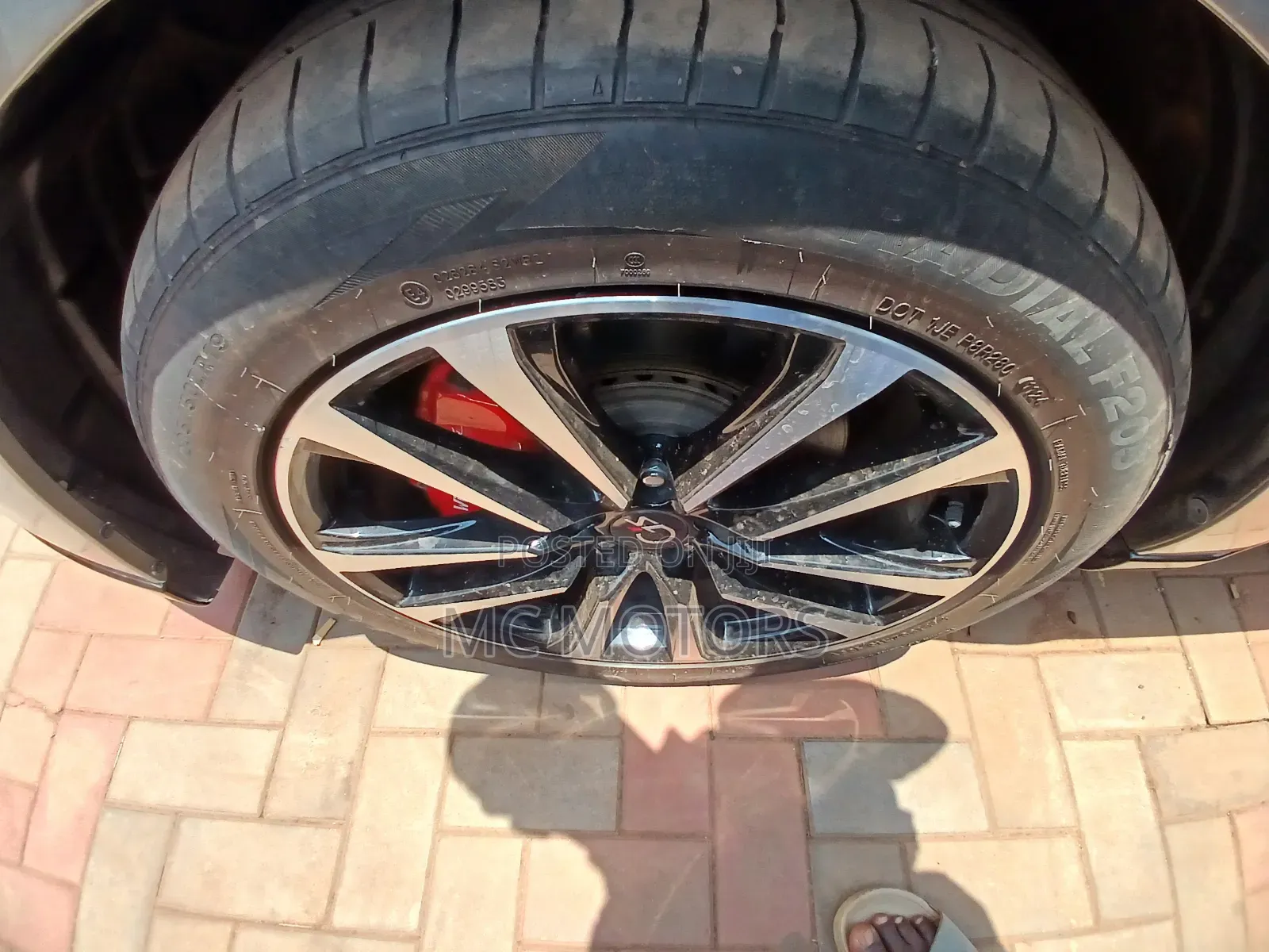 Toyota Harrier 2.0 2017 Silver
