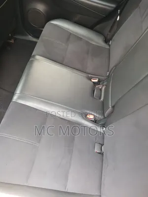 Toyota Harrier 2.0 2017 Silver