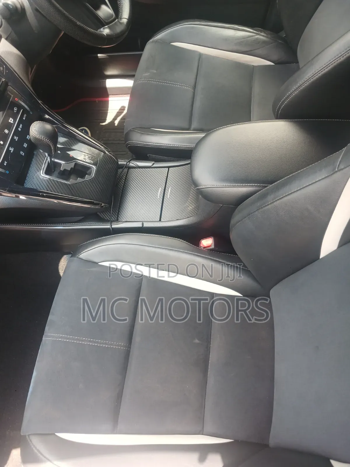 Toyota Harrier 2.0 2017 Silver