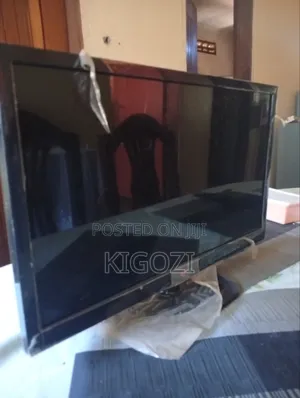LG 22-Inch LED TV (Model: 22LN4000) - Great Condition