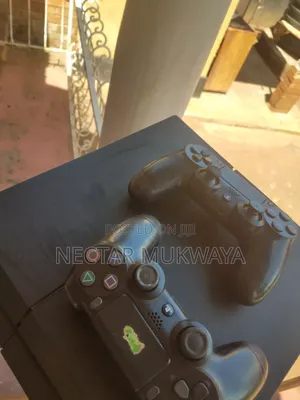 Affordable Ps4 With 2 Original Pads