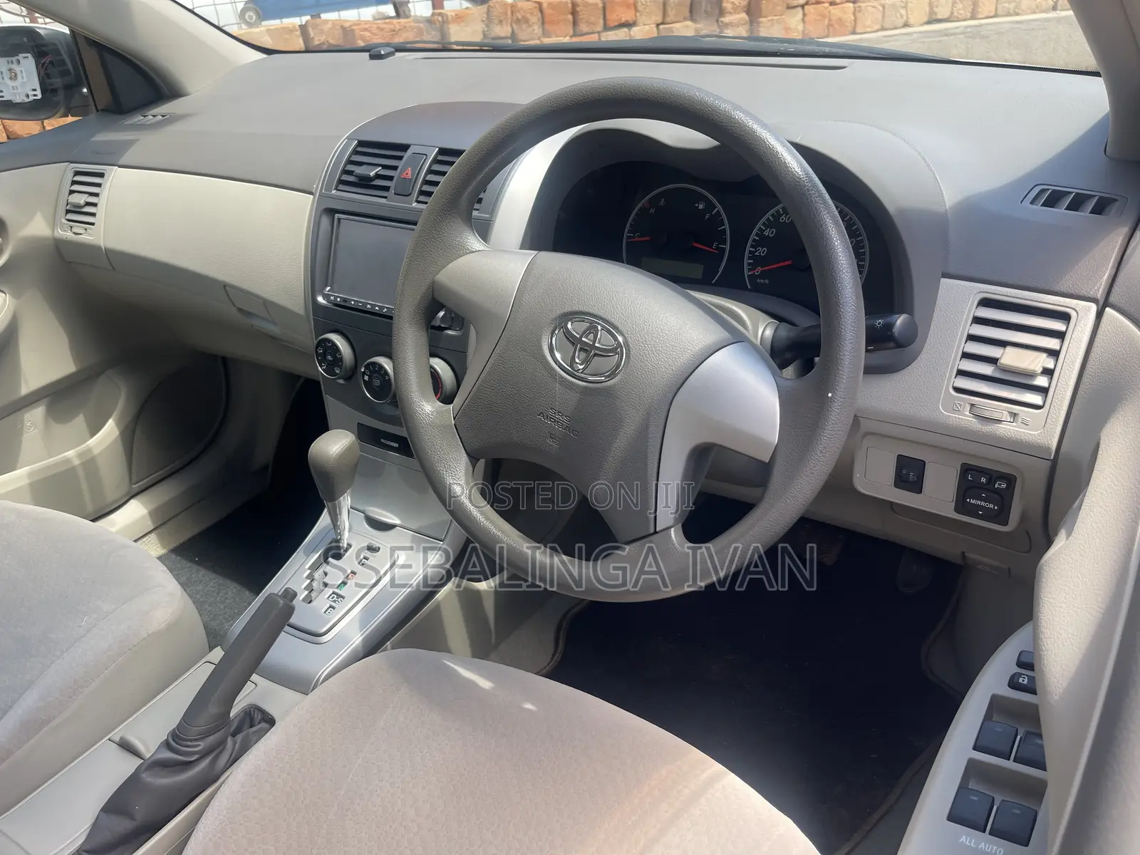 Toyota Corolla 2012 White