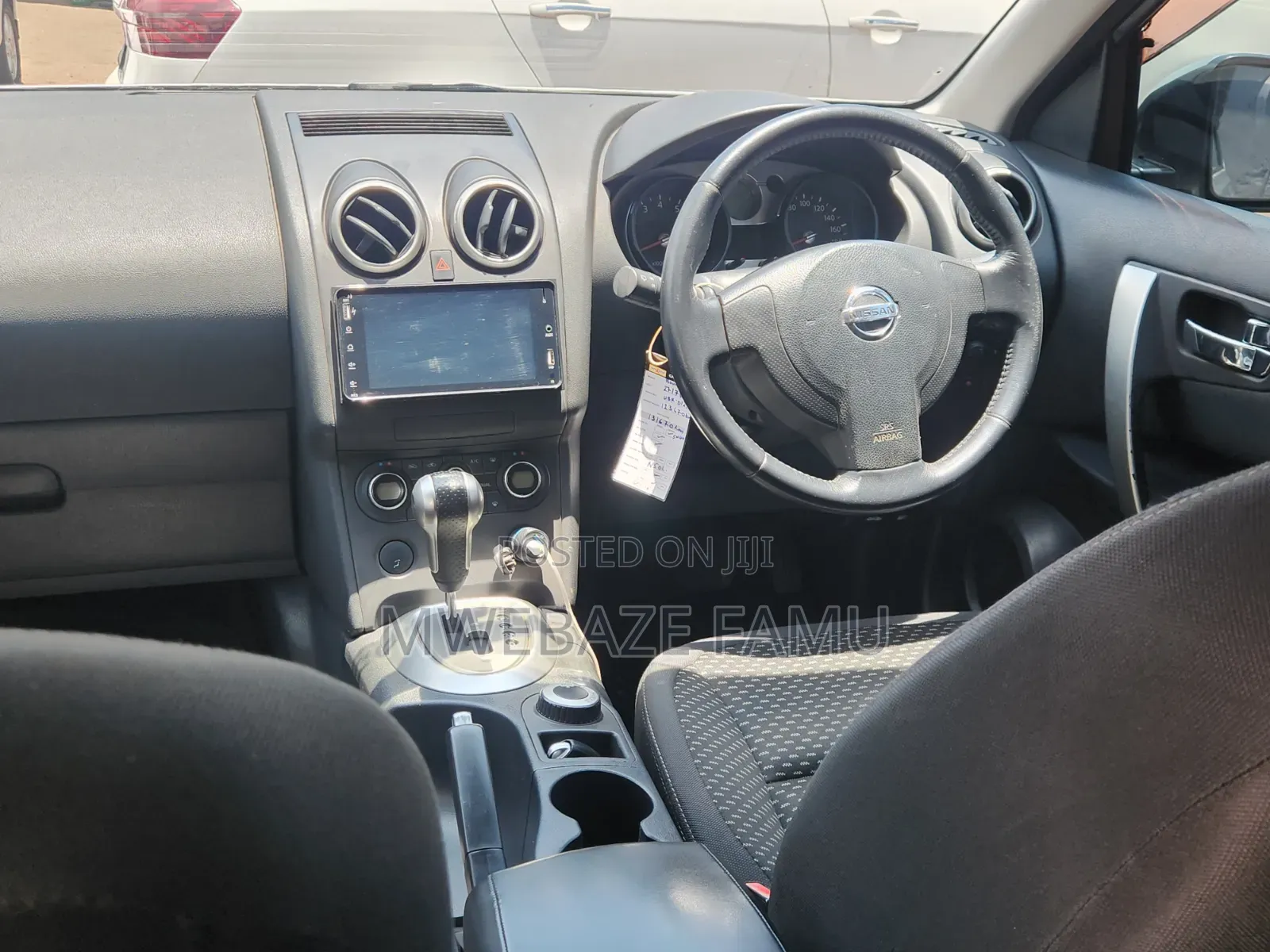Nissan Dualis 2010 Silver