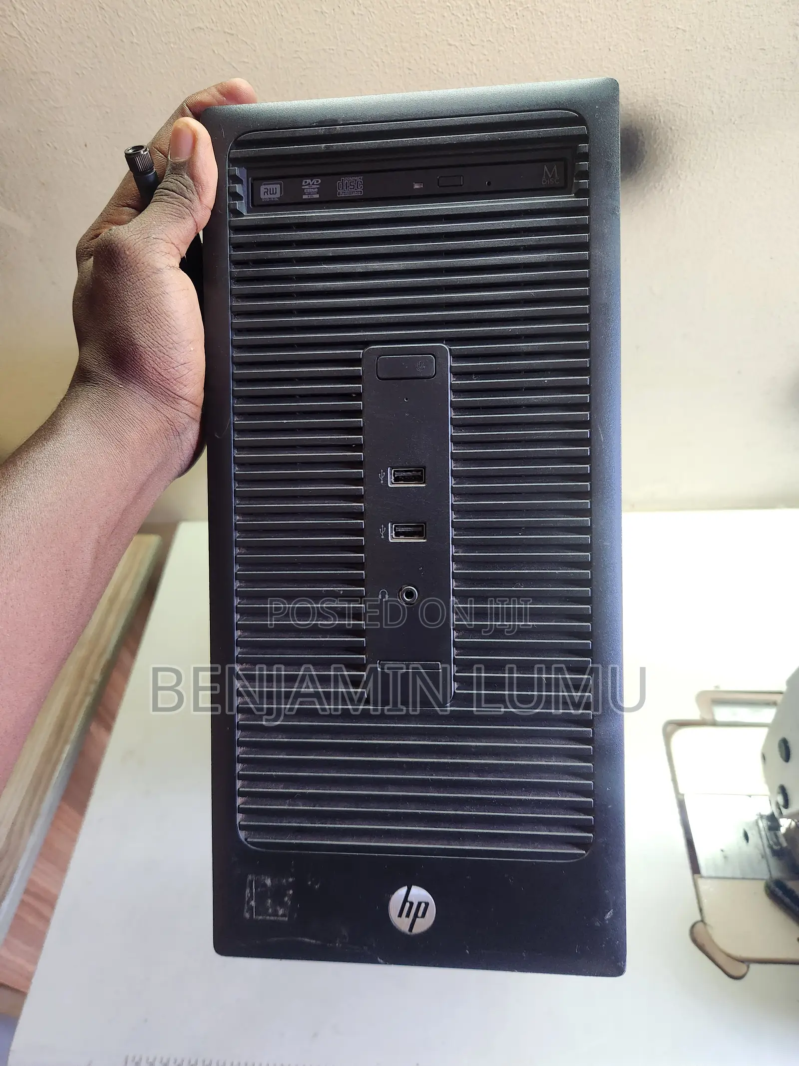 Desktop Computer HP 280 G3 12GB Intel Core i5 HDD+SSD 750GB