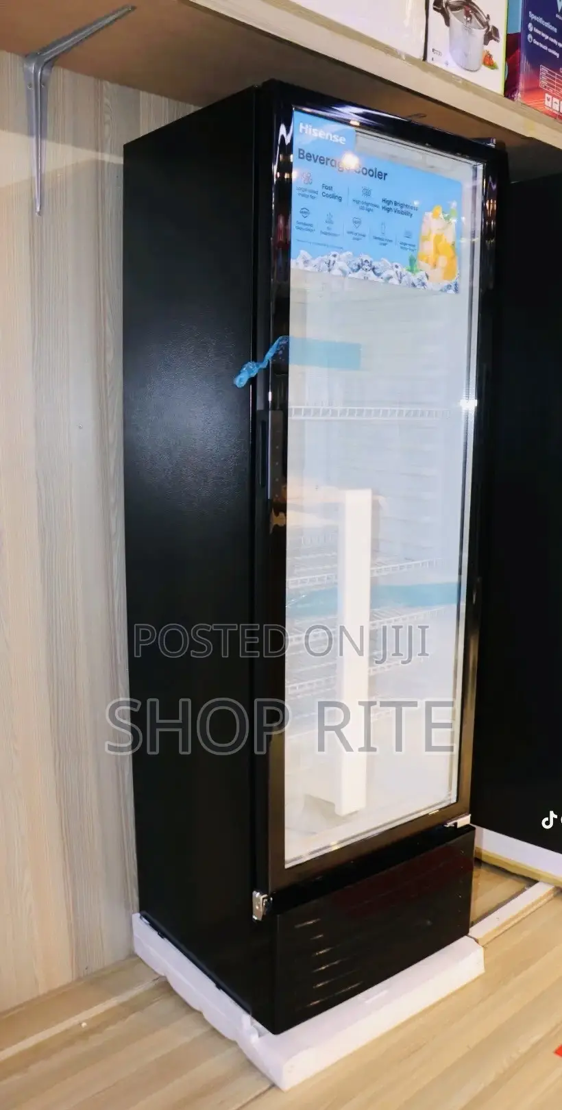 Hisense Displays Refrigerator for Business
