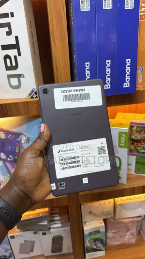 Samsung Galaxy Tab A 8.4 (2020) 32 GB Gray