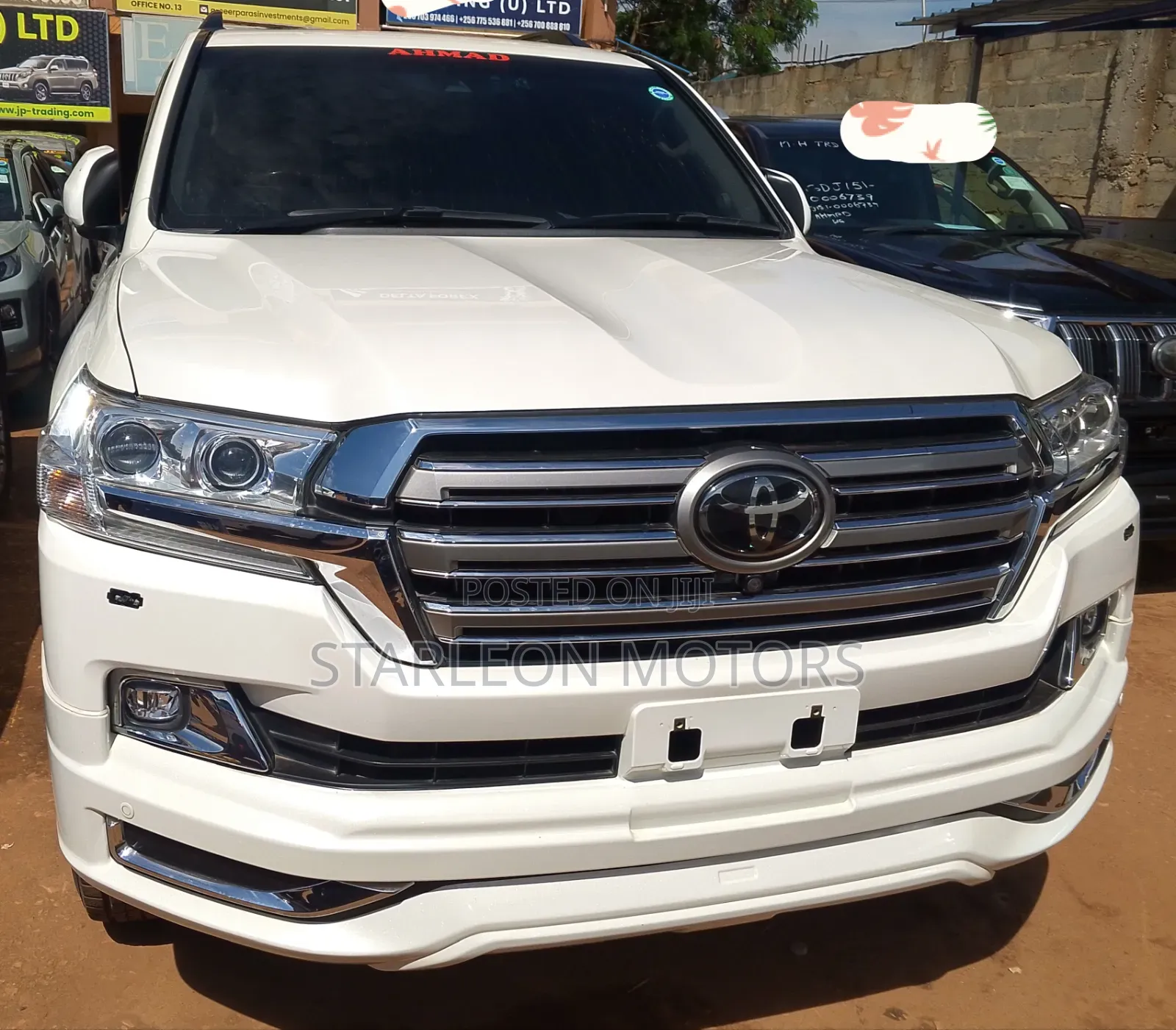 Toyota Land Cruiser 4.6 V8 ZX 2018 White