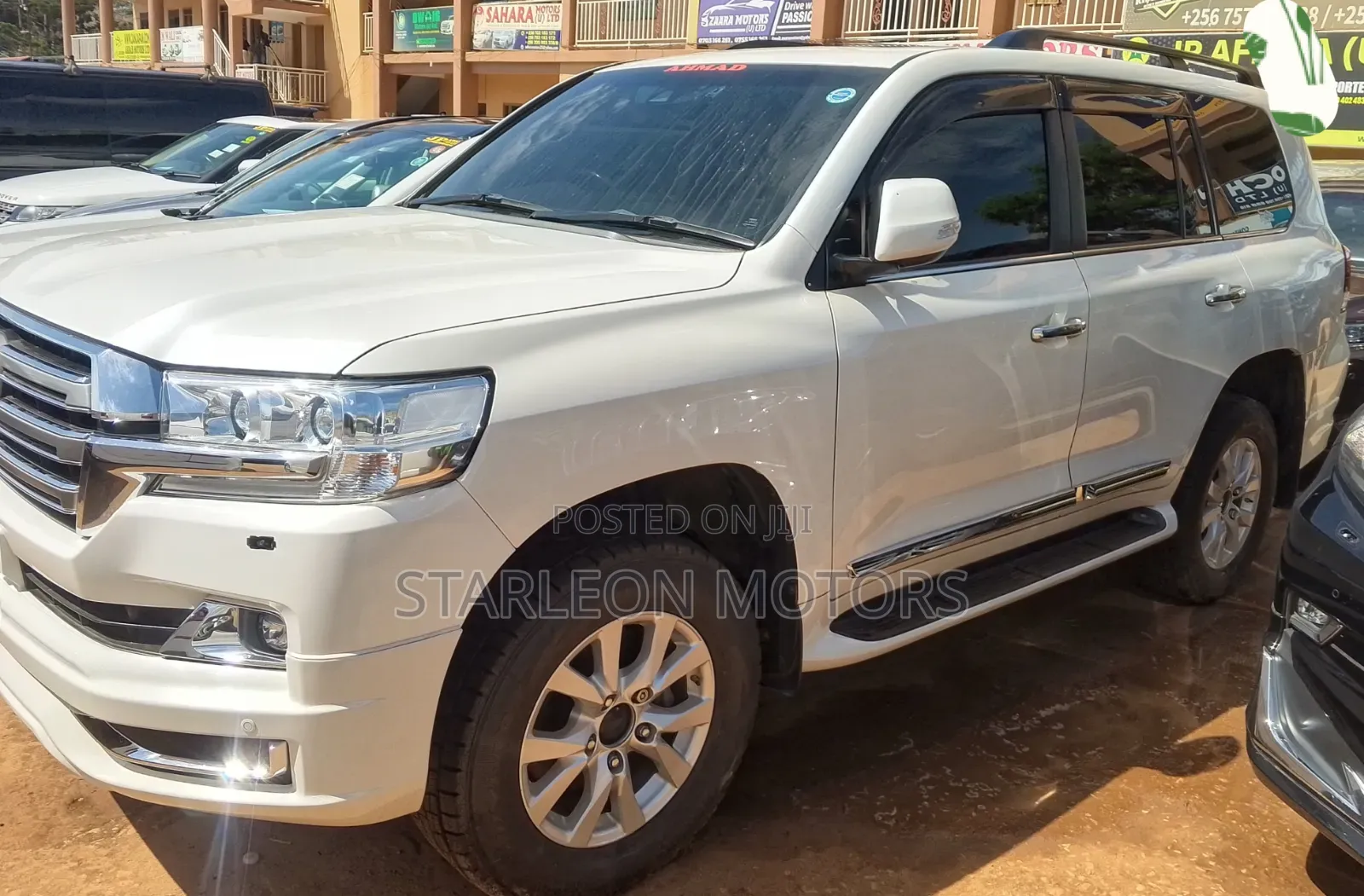Toyota Land Cruiser 4.6 V8 ZX 2018 White
