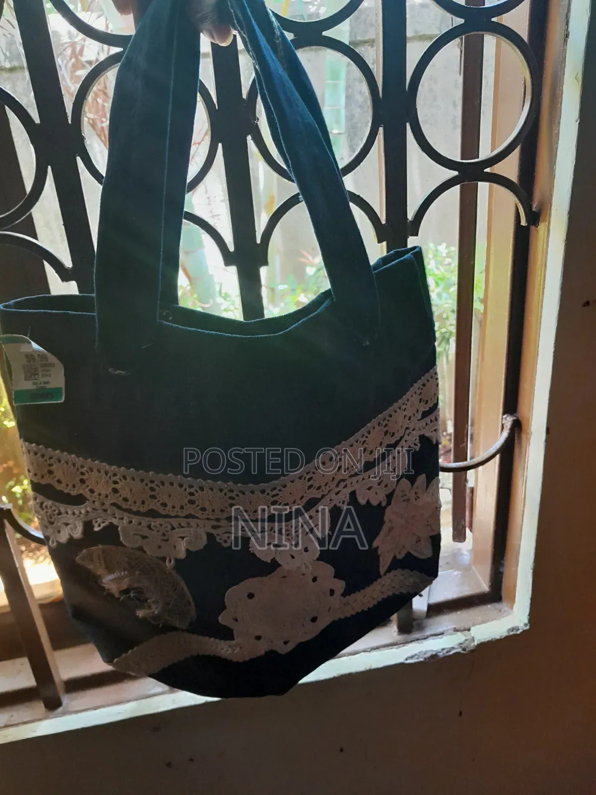 Yanas Tote Bags