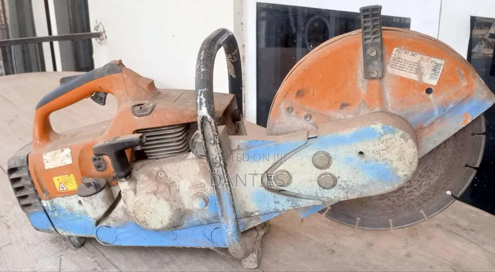Wall, Concrete and Stone Cutting Machine