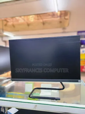 Desktop Computer Lenovo 8GB Intel Core i5 SSD 256GB