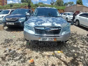 Subaru Forester 2.0XT Premium 4dr SUV AWD (2.0L 4cyl Turbo CVT) 2015