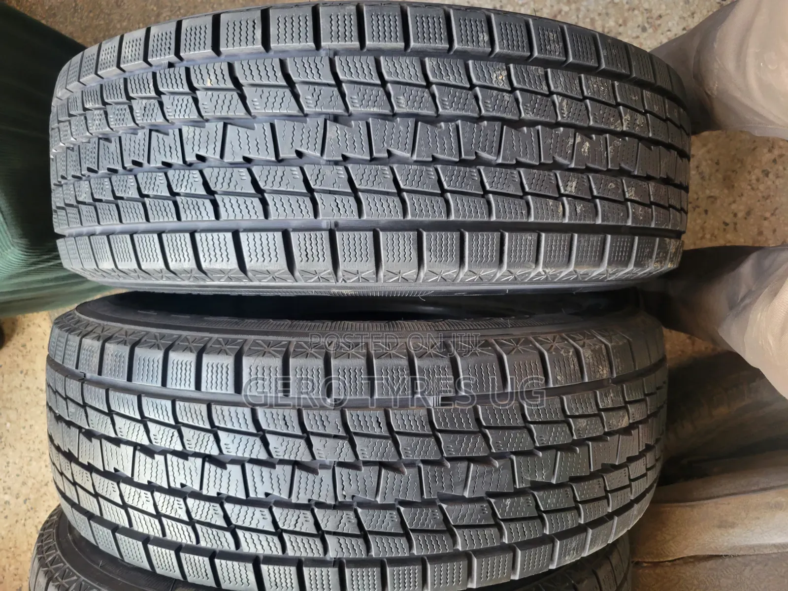 225/65r17 Goodyear Japan Used at Alow Price Contact for Business