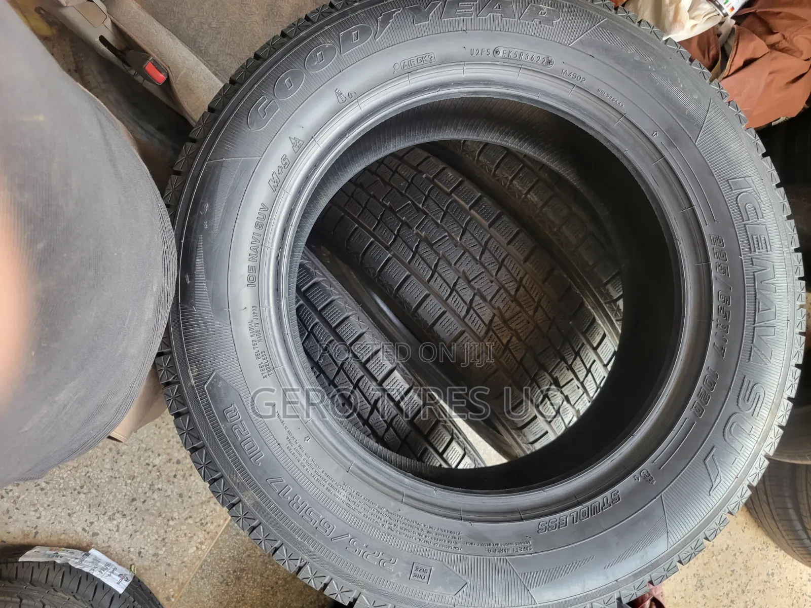 225/65r17 Goodyear Japan Used at Alow Price Contact for Business
