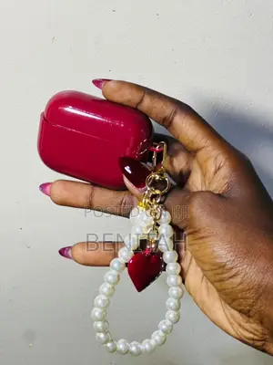 AirPods Pro Case. Burgundy and Pearls