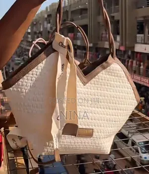 Yanas Tote Bags
