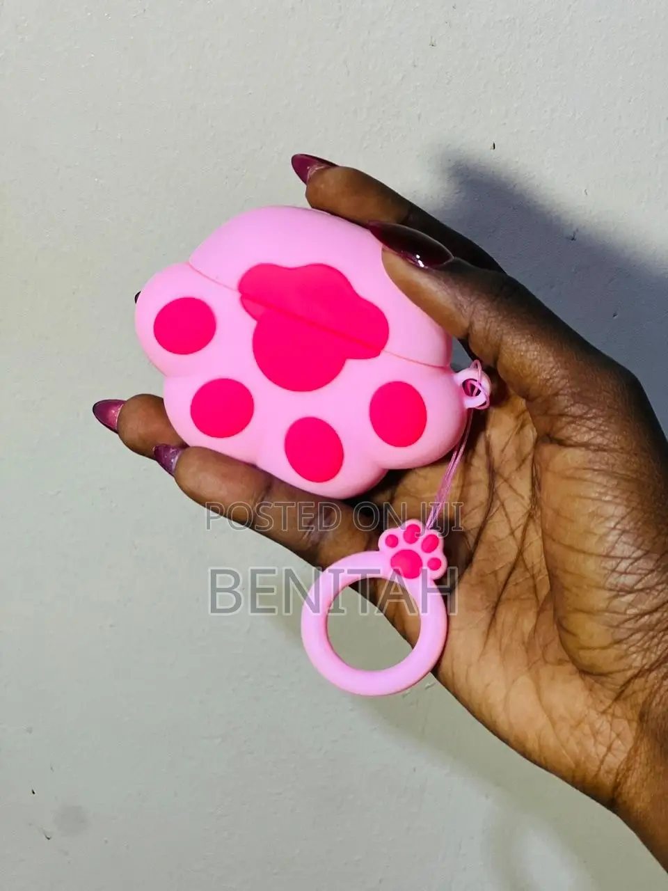 Aipods Pro Case. Pink Paw