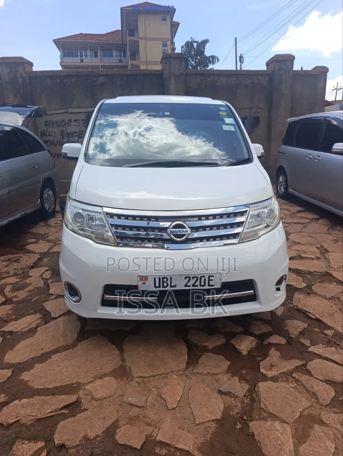 Nissan Serena 2010 White