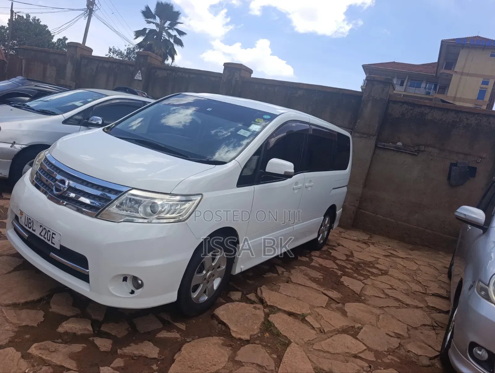 Nissan Serena 2010 White