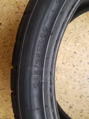 285/35r22 Durun Tyre in Good Condition.