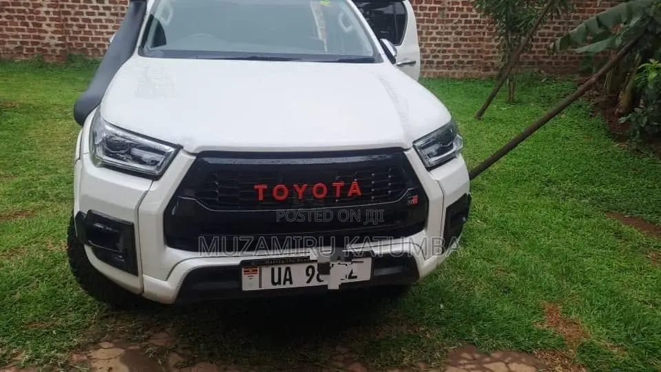 Toyota Hilux Revo Single Cab Deisel 2.8 AWD 2018 White
