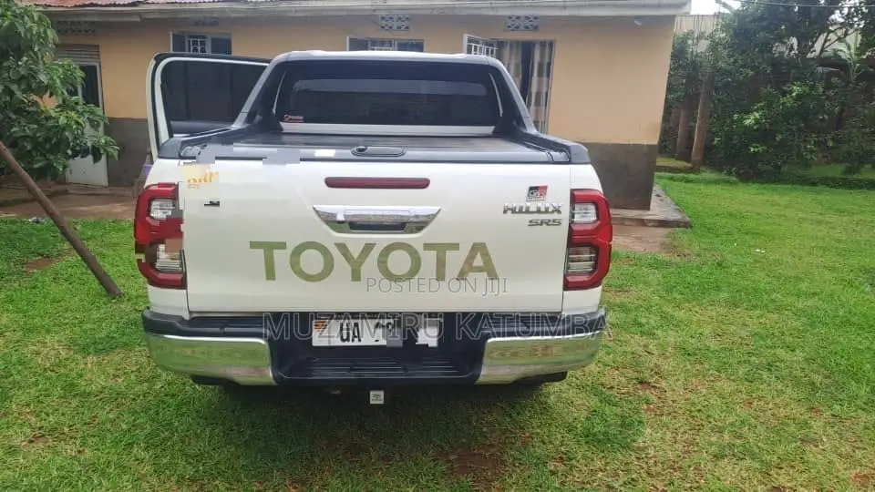 Toyota Hilux Revo Single Cab Deisel 2.8 AWD 2018 White