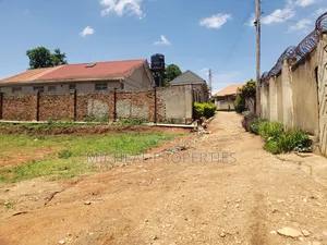 Plot for Sell Kitezi Kabaganda at 35m With Land Titles
