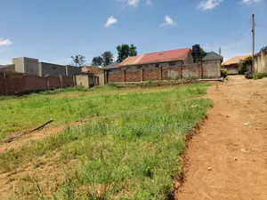 Plot for Sell Kitezi Kabaganda at 35m With Land Titles