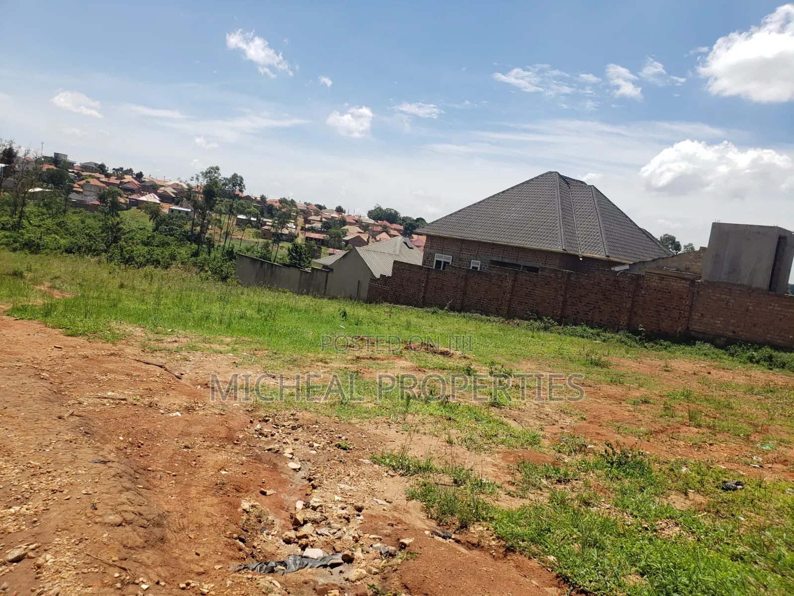 Plot for Sell Kitezi Kabaganda at 35m With Land Titles