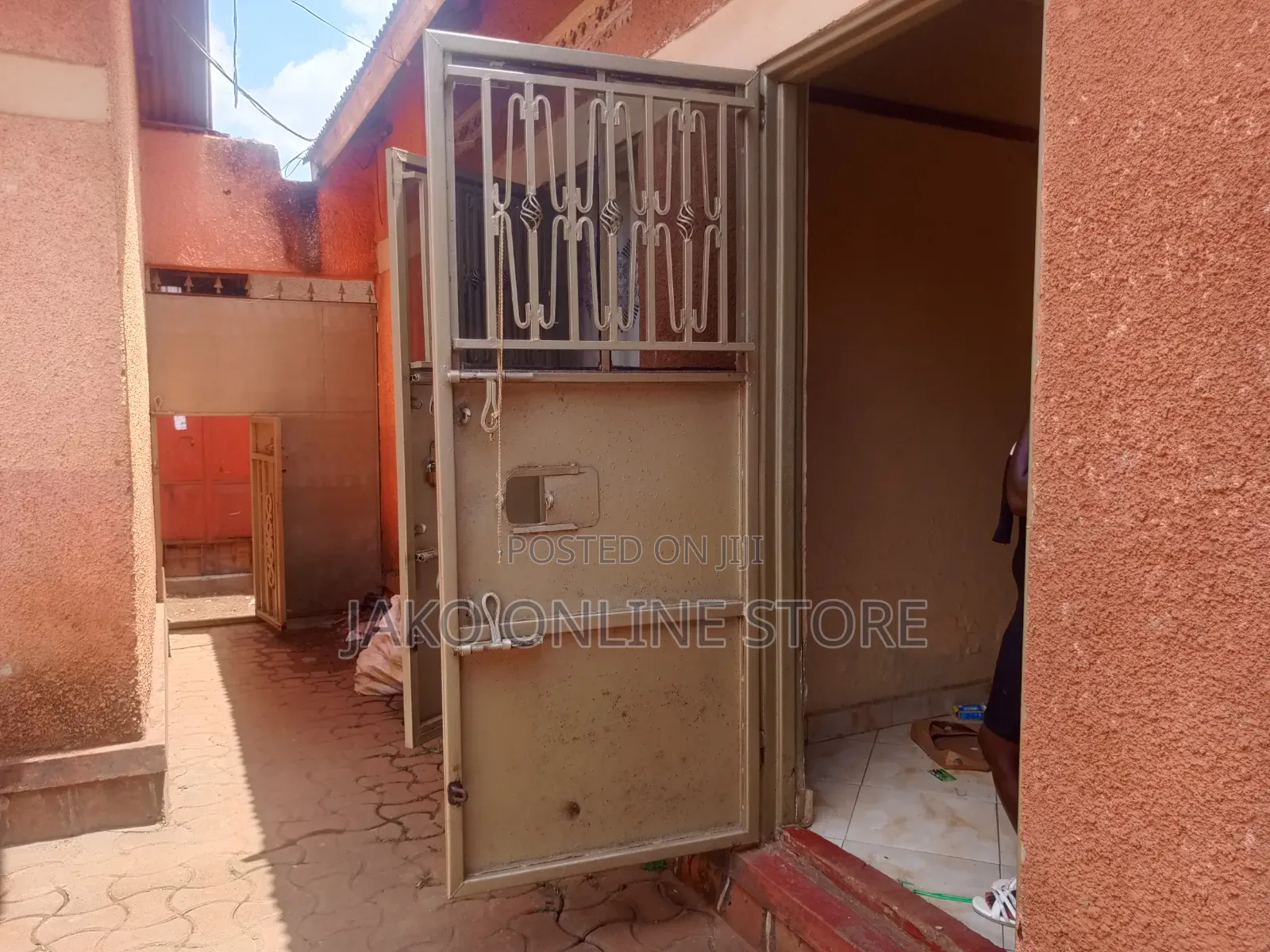 1bdrm Bedsitter in Kiwunya, Rubaga for rent